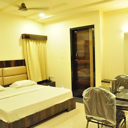 Pai Residency Otel Hospet Dış mekan fotoğraf
